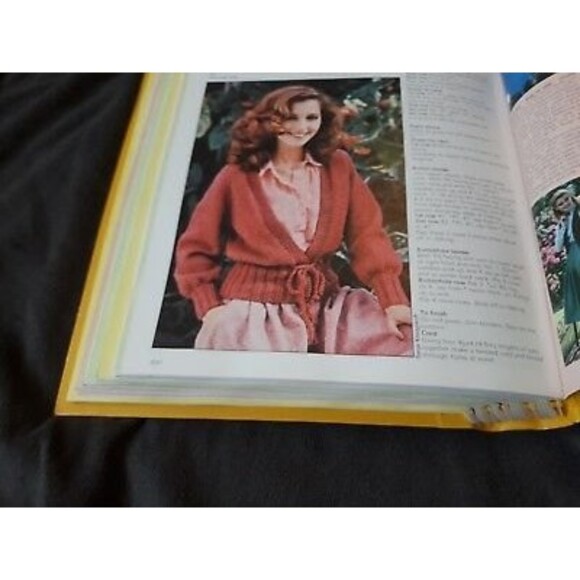 Vtg 1982 Marshall Cavendish Stitch by Stitch booklets LOT binder 1-14 sew knit - Picture 7 of 9